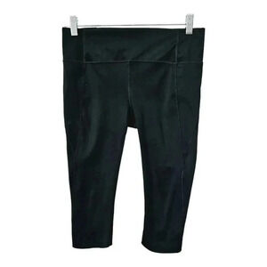 Athleta black knee length biker shorts small